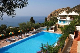 Hotel Villaggio Capo Alaua
