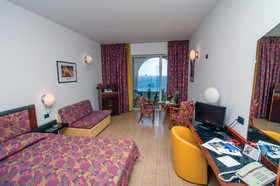 Hotel Antares