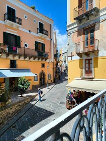 Lipari Suite