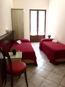 Mamamia Guesthouse