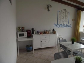 Mamamia Guesthouse