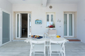 Acqua Azzurra Holiday Home