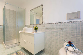Acqua Azzurra Holiday Home