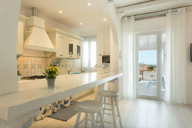 Acqua Azzurra Holiday Home