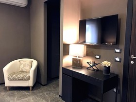 Villa Marrone Luxury Residences