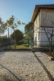 Aitna House