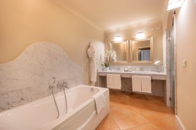 ALMAR Giardino di Costanza Resort