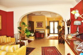 Greta Rooms
