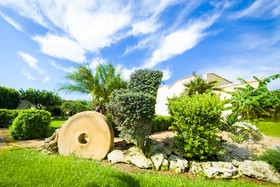 Villa Dahlia