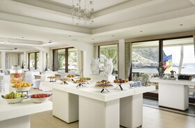 La Plage Resort