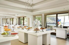 La Plage Resort