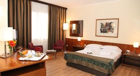 Royal Palace Hotel