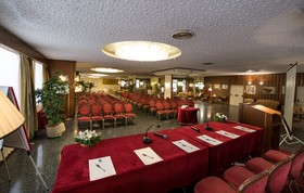 Royal Palace Hotel