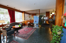 Royal Palace Hotel