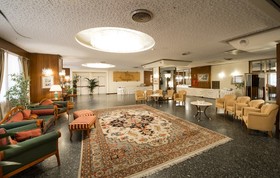 Royal Palace Hotel