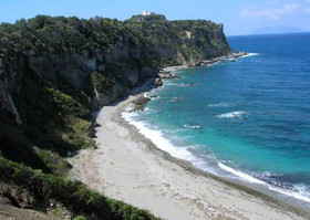 Cirucco Bay Hotel & Camping