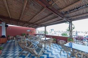 Petit Hotel