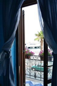 Petit Hotel