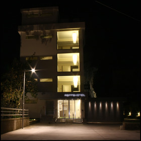 Ferro Hotel