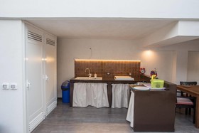 GGHH House Hotel
