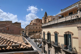 Hotel Porta Reale