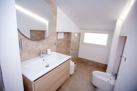 IzzHome Bella Vita Superior Room
