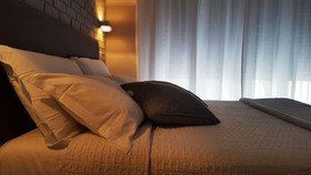 Alma Hotel