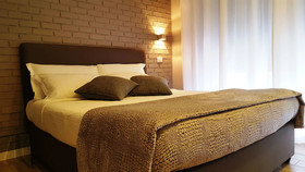 Alma Hotel