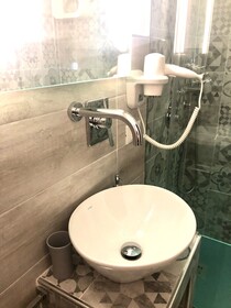 Angolo83 Bed and Breakfast
