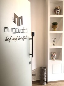 Angolo83 Bed and Breakfast