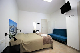 B&B Into Palermo