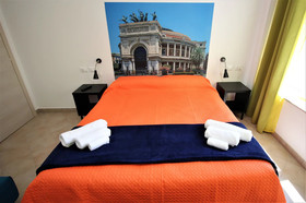 B&B Into Palermo