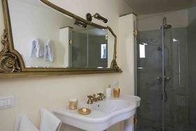 BB22 Charming Rooms & Apartments