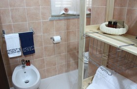 B&B PALERMO DIETRO IL POLITEAMA