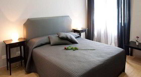 Bed And Breakfast Operà