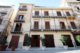 Casa Nostra Luxury Suites