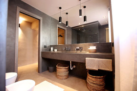 Casa Nostra Luxury Suites