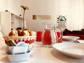 Castelnuovo Rooms & Breakfast
