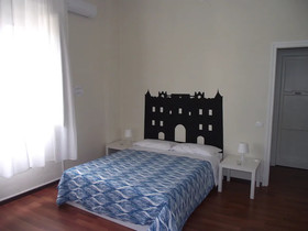 Castelnuovo Rooms & Breakfast
