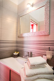 Colors B&b