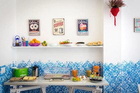 Colors B&b