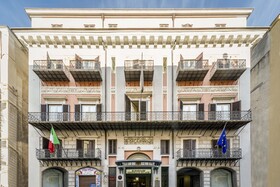 Eurostars Centrale Palace