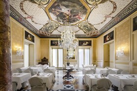 Eurostars Centrale Palace