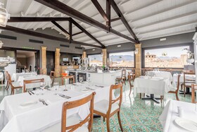 Eurostars Centrale Palace