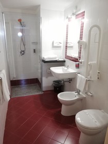 ibis Styles Palermo Cristal