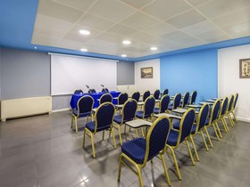ibis Styles Palermo Cristal