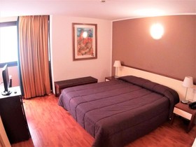ibis Styles Palermo Cristal