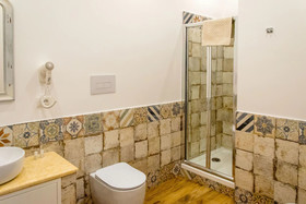 Kala Rooms