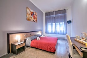 Maqueda Central Suites