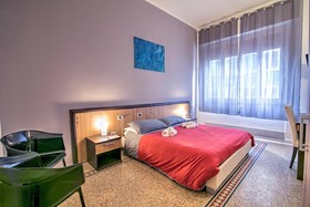 Maqueda Central Suites